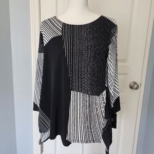 NWT- CLARA SUN WOO TUNIC TOP, SIZE SMALL